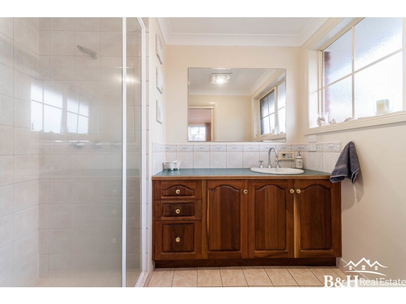 4 Karson Court, Acacia Hills TAS 7306