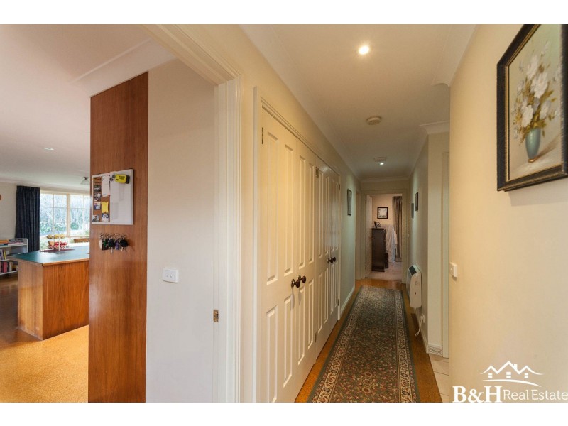4 Karson Court, Acacia Hills TAS 7306