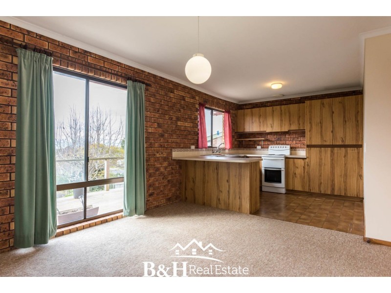 43 Westland Drive, West Ulverstone TAS 7315