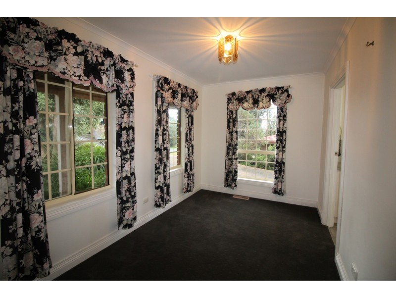55 Blackwood Parade, Romaine TAS 7320