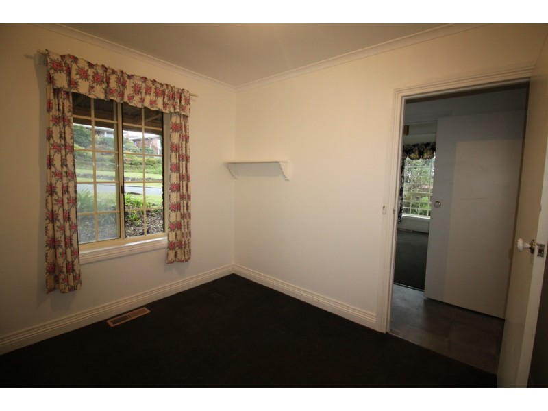 55 Blackwood Parade, Romaine TAS 7320