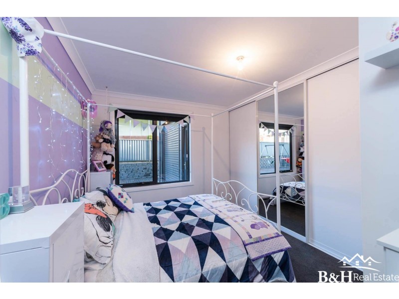 27 Dowling Drive, Romaine TAS 7320