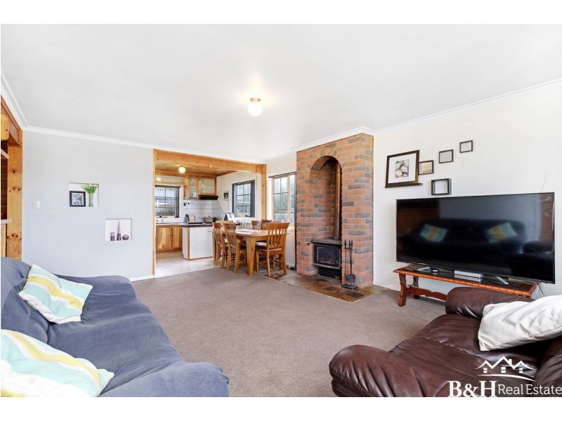 30 Mary Street, West Ulverstone TAS 7315