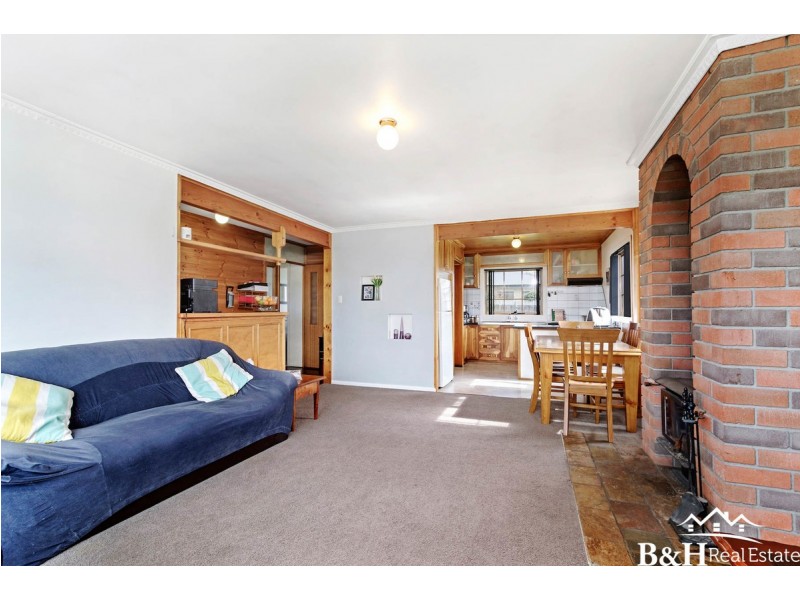 30 Mary Street, West Ulverstone TAS 7315