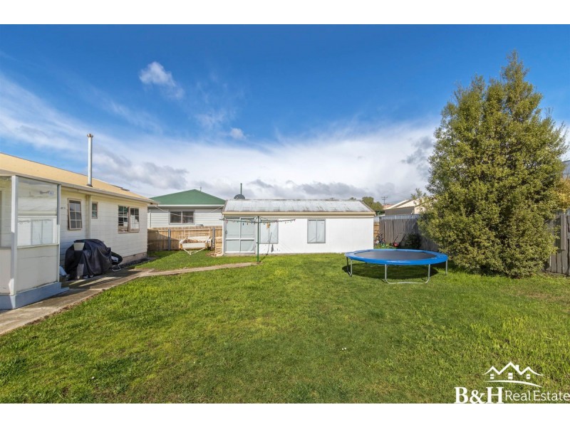 30 Mary Street, West Ulverstone TAS 7315