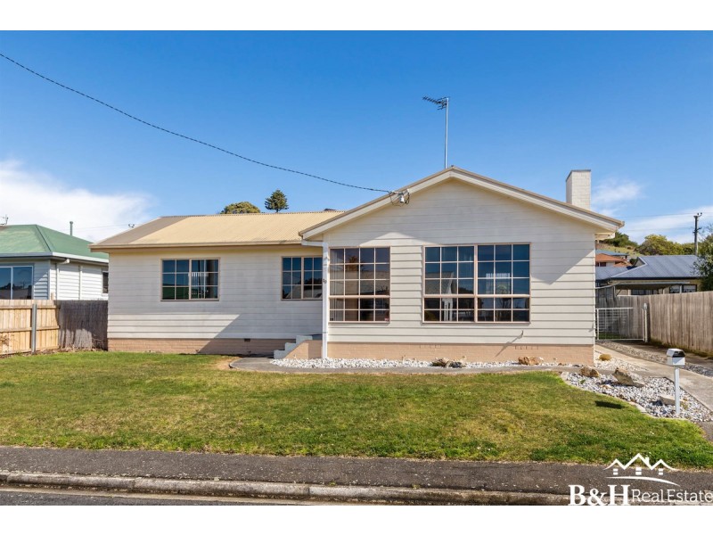 30 Mary Street, West Ulverstone TAS 7315