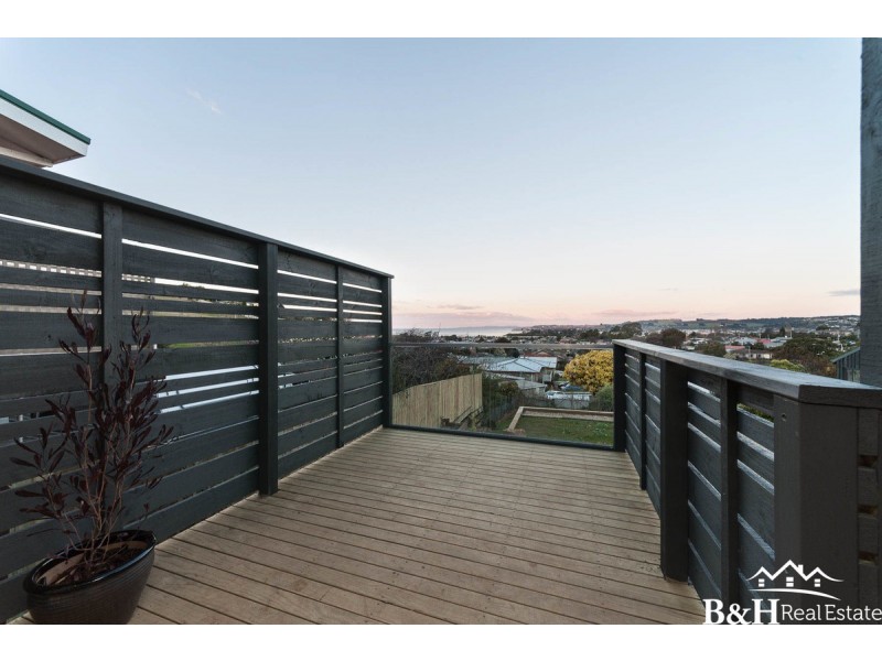 5 Amy Street, West Ulverstone TAS 7315