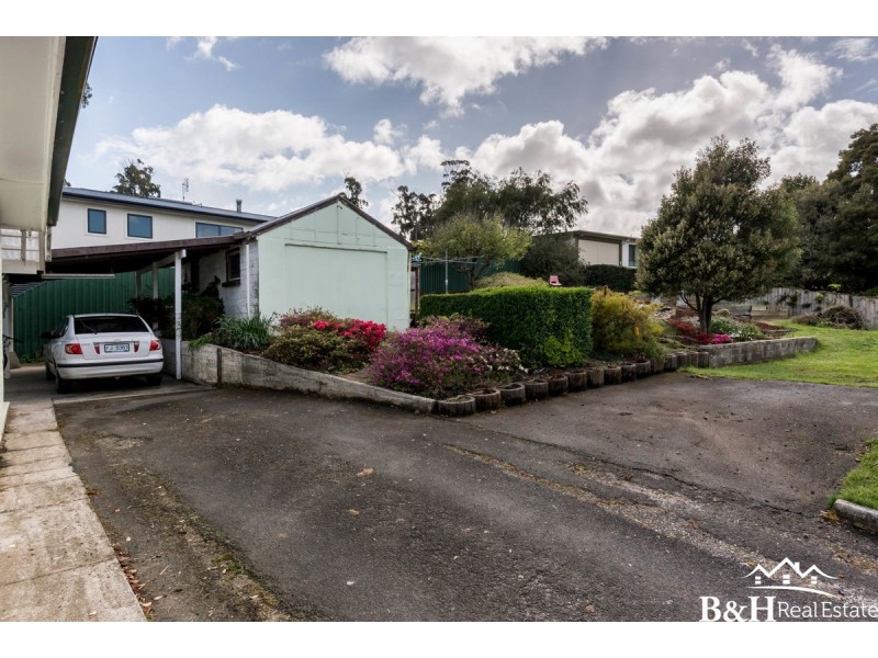 132 South Road, West Ulverstone TAS 7315