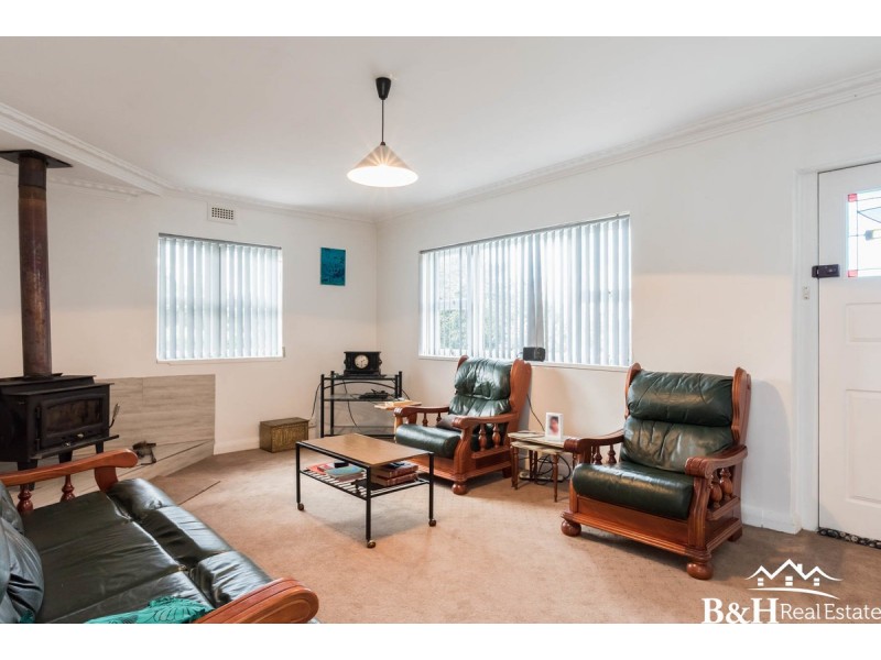 132 South Road, West Ulverstone TAS 7315