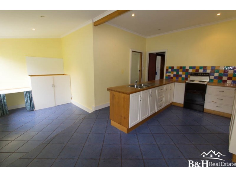 32 Collins Street, Brooklyn TAS 7320