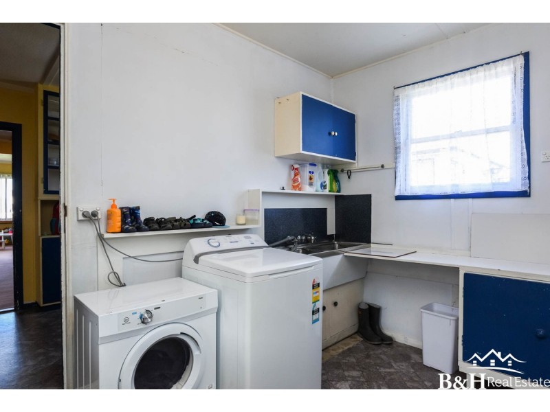 32 Josephine Street, West Ulverstone TAS 7315