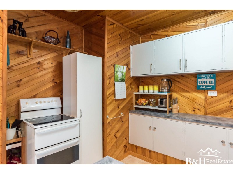 70 River Avenue, Heybridge TAS 7316