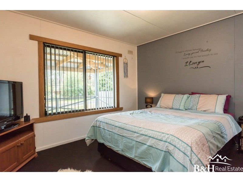 70 River Avenue, Heybridge TAS 7316