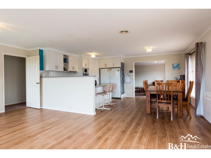 9 Reeve Street, Somerset TAS 7322