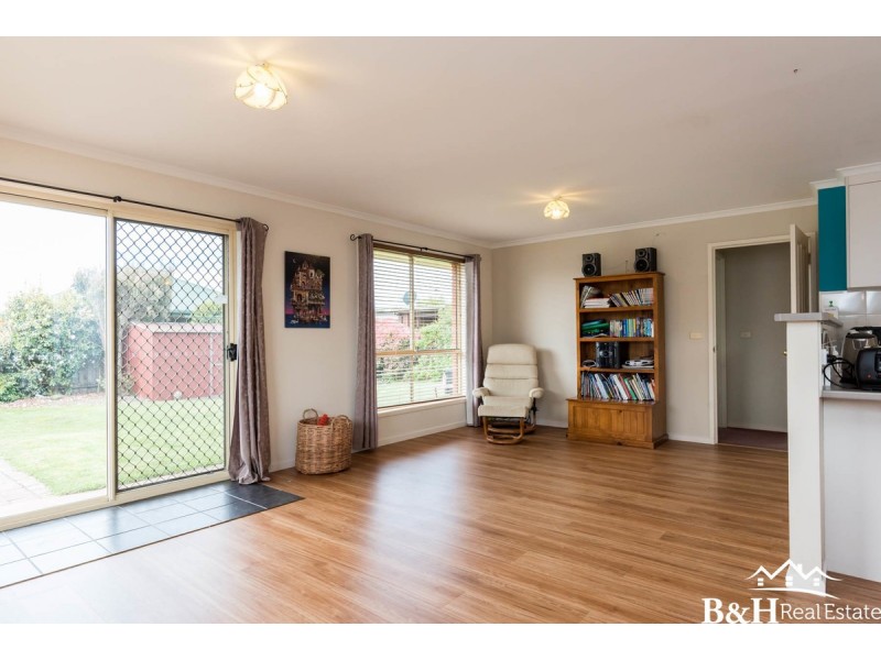 9 Reeve Street, Somerset TAS 7322