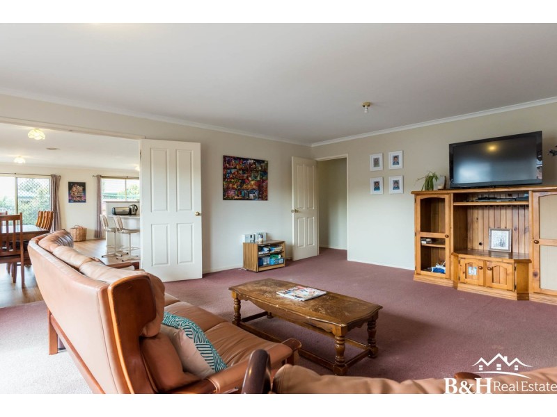 9 Reeve Street, Somerset TAS 7322