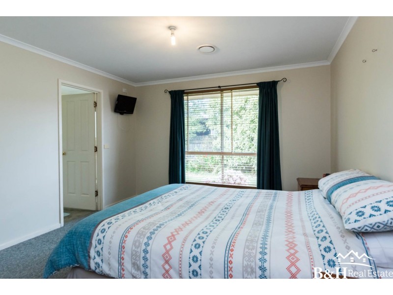 9 Reeve Street, Somerset TAS 7322