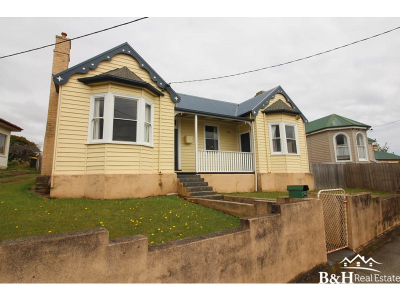 54 Wenvoe Street, Devonport TAS 7310