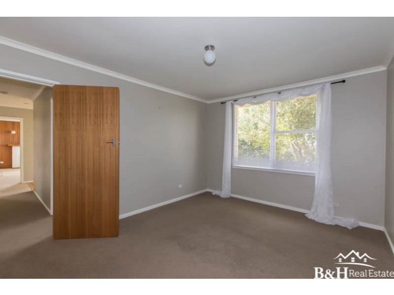 28 Jacobs Crescent, Upper Burnie TAS 7320