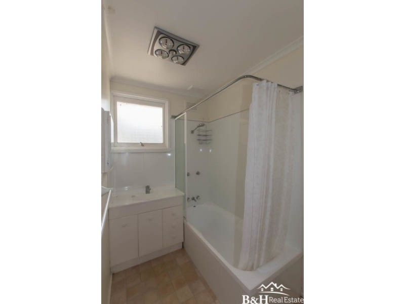 28 Jacobs Crescent, Upper Burnie TAS 7320