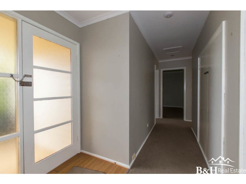 28 Jacobs Crescent, Upper Burnie TAS 7320