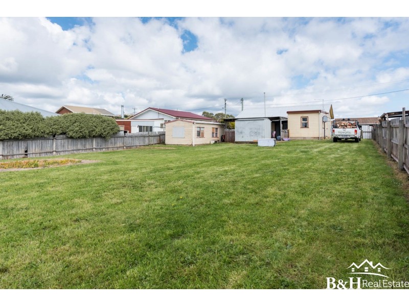 19 Josephine Street, West Ulverstone TAS 7315