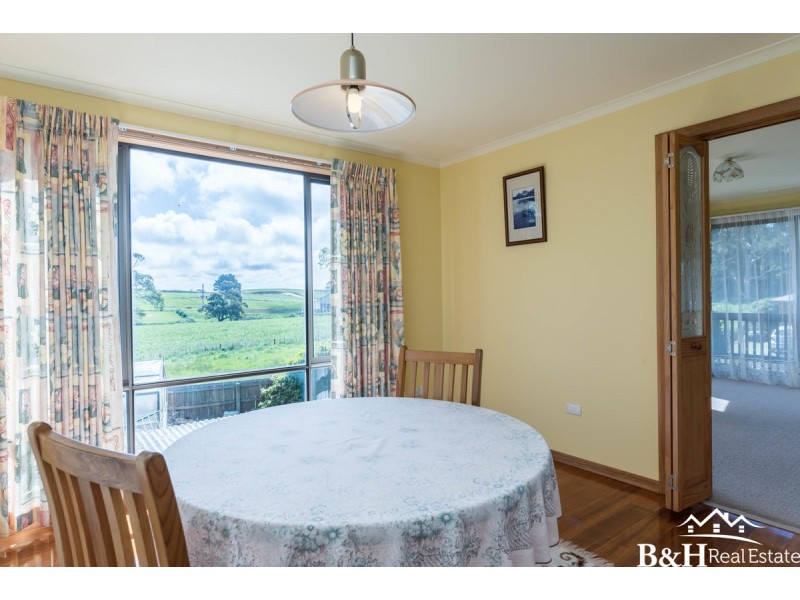 2 Ritchie Avenue, Downlands TAS 7320