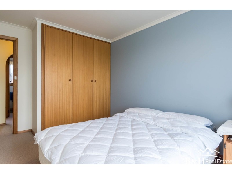 2 Ritchie Avenue, Downlands TAS 7320