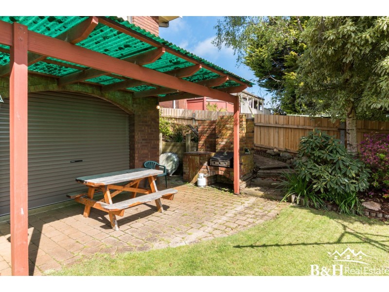 2 Ritchie Avenue, Downlands TAS 7320