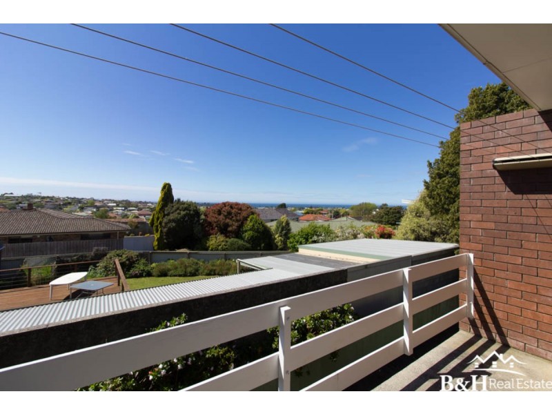 5/5a Percy Street, Devonport TAS 7310