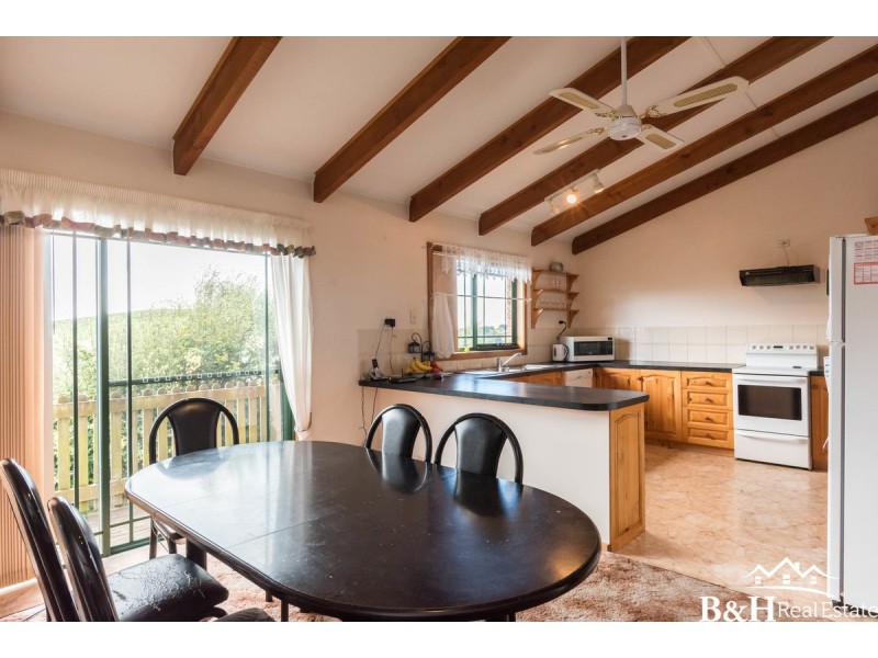 83 Manuka Drive, Romaine TAS 7320