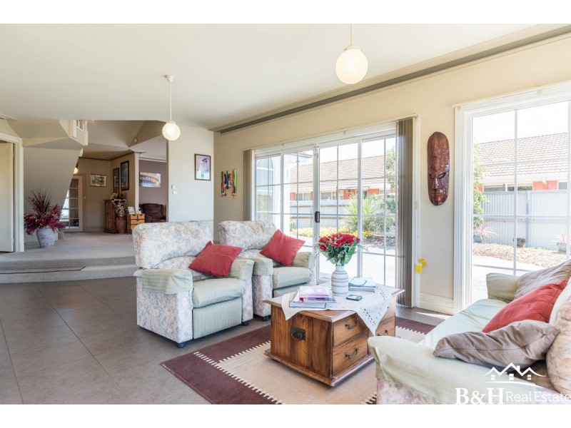 19 John Street, Ulverstone TAS 7315
