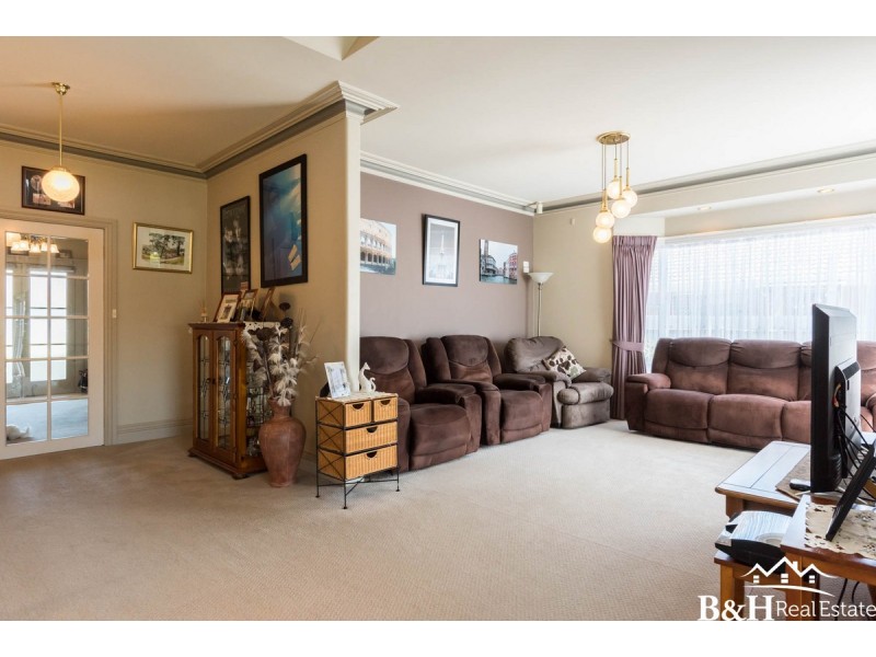 19 John Street, Ulverstone TAS 7315