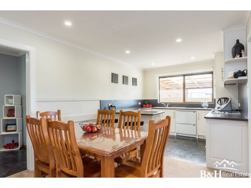 3 Albert Street, Stanley TAS 7331