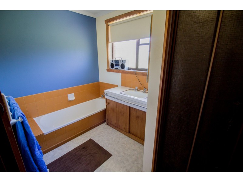 65 Josephine Street, West Ulverstone TAS 7315