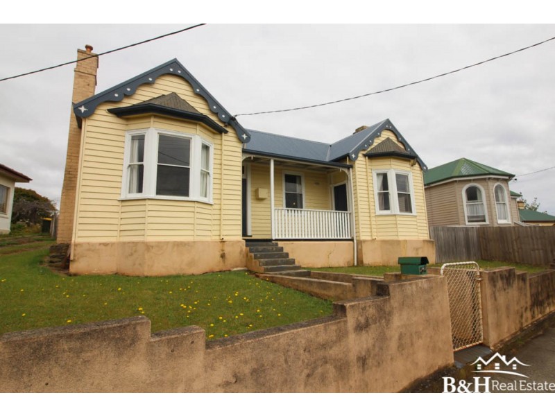 54 Wenvoe Street, Devonport TAS 7310