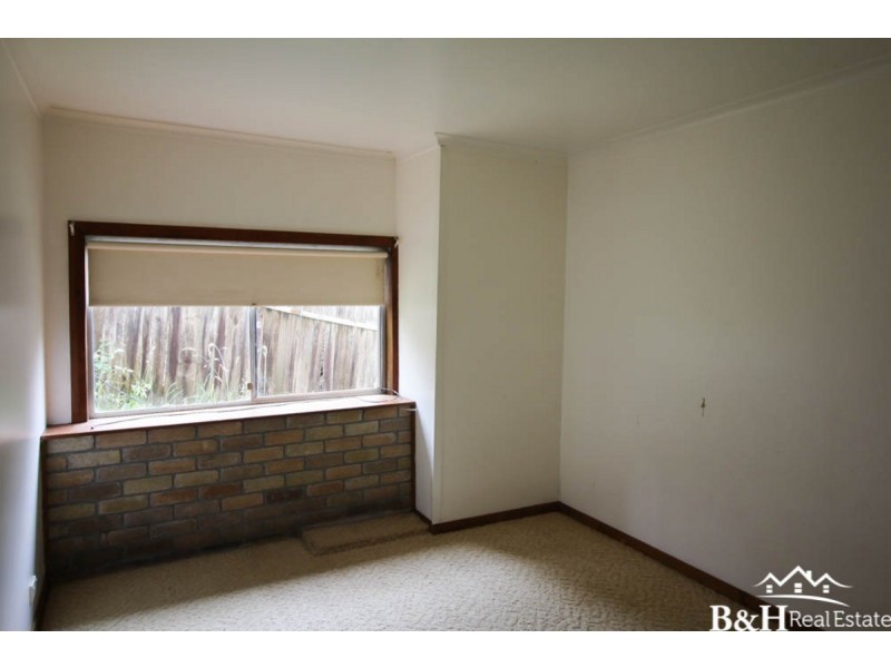 2/162 Mount Street, Hillcrest TAS 7320