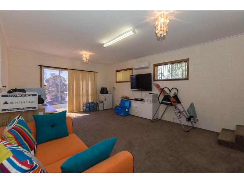 12 Sampson Street, Hillcrest TAS 7320