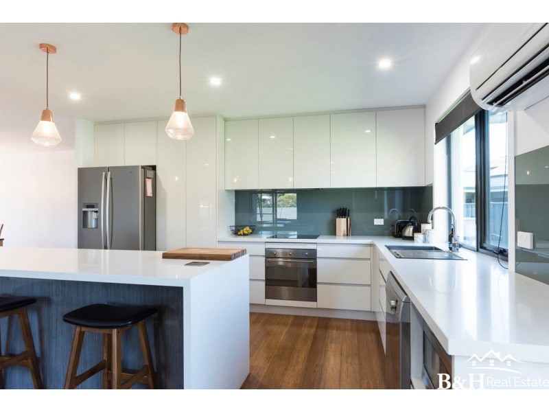 17 Matelle Court, West Ulverstone TAS 7315