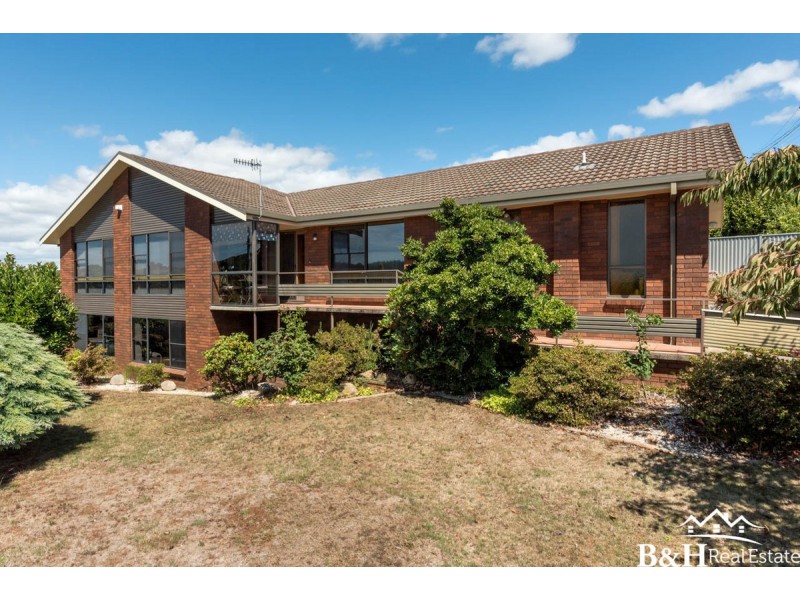 1 McPhee Street, Havenview TAS 7320