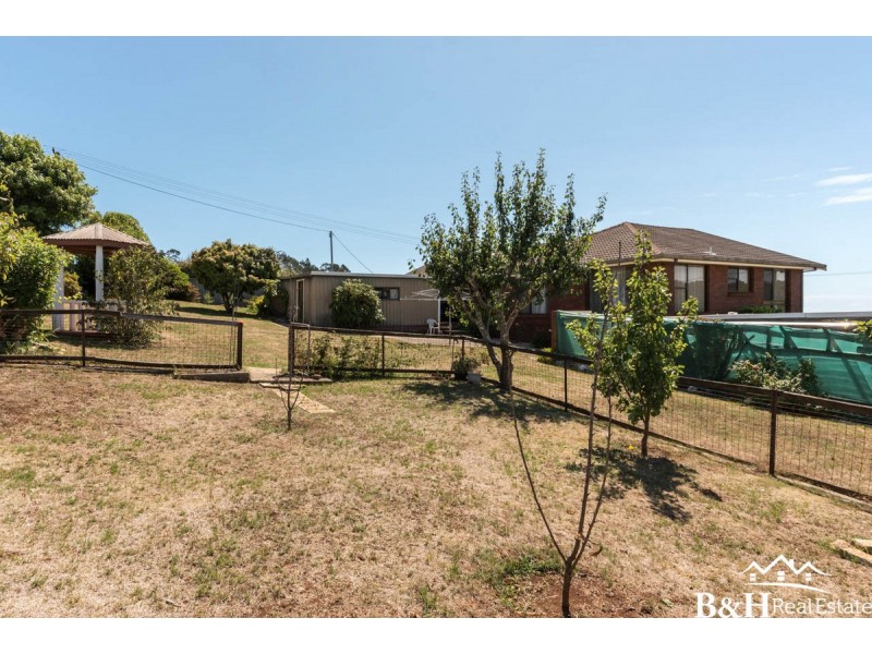 1 McPhee Street, Havenview TAS 7320