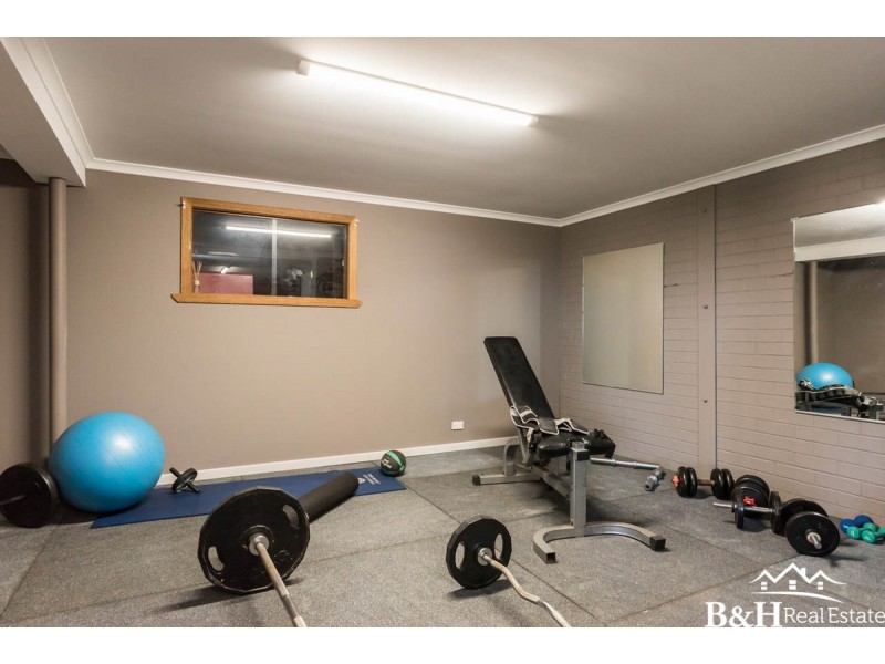2 Manuka Drive, Romaine TAS 7320
