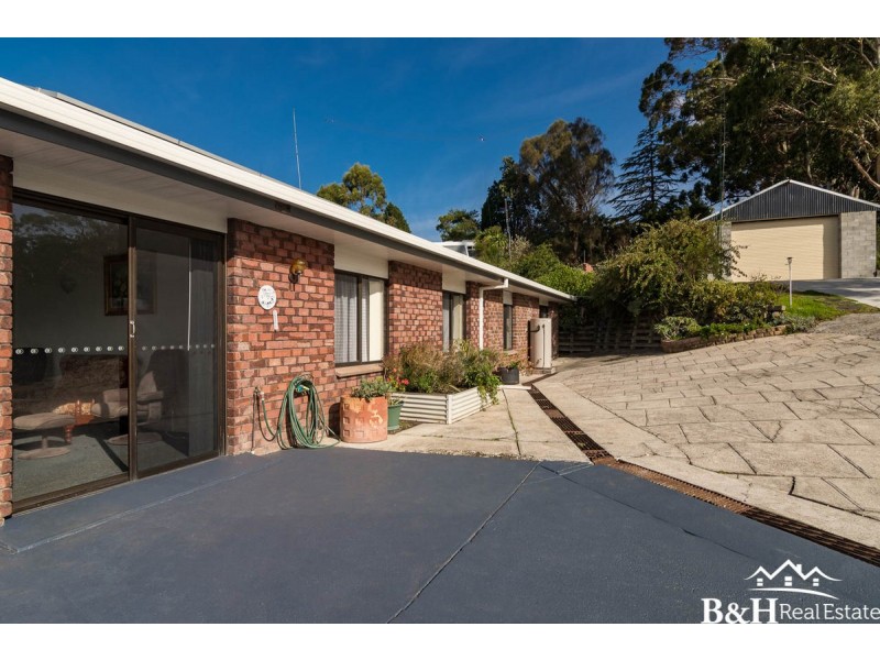 40 South Road, Penguin TAS 7316