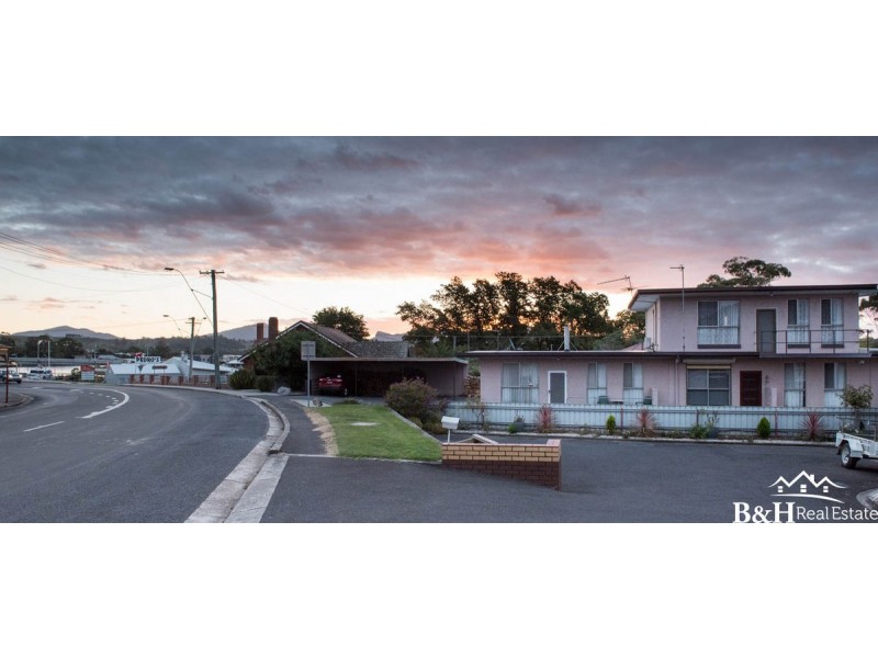 4/3 Main Street, Ulverstone TAS 7315
