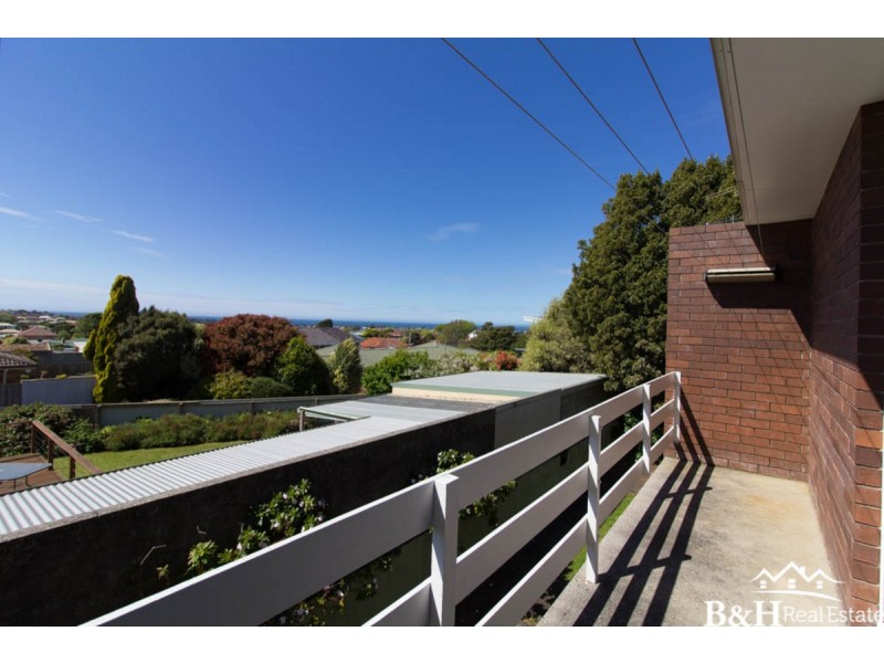 5/5a Percy Street, Devonport TAS 7310