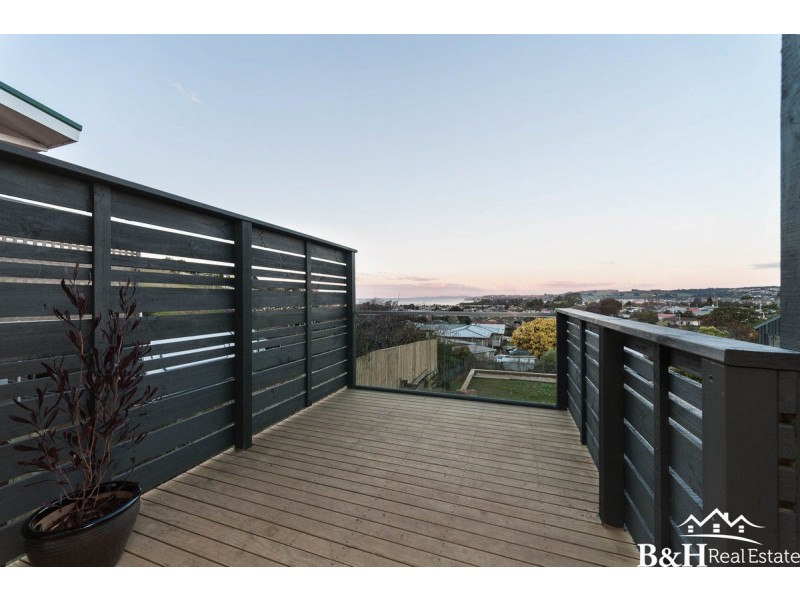 5 Amy Street, West Ulverstone TAS 7315