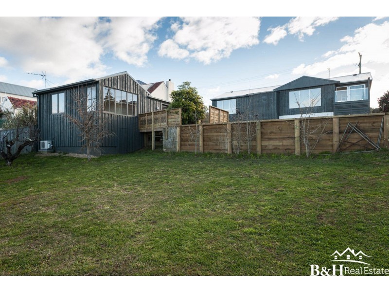 5 Amy Street, West Ulverstone TAS 7315