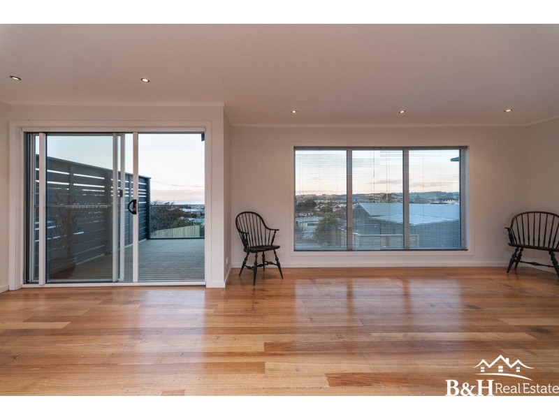 5 Amy Street, West Ulverstone TAS 7315