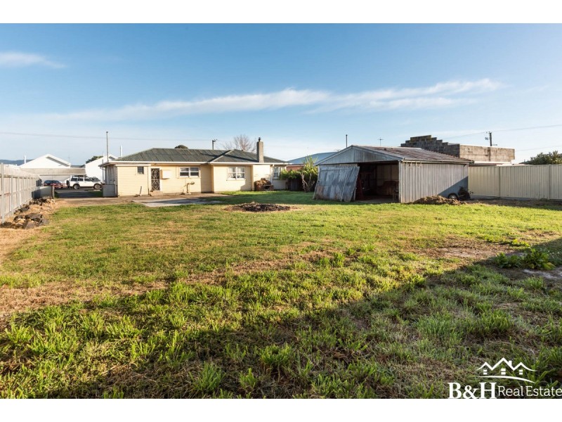 25 Walker Street, Ulverstone TAS 7315