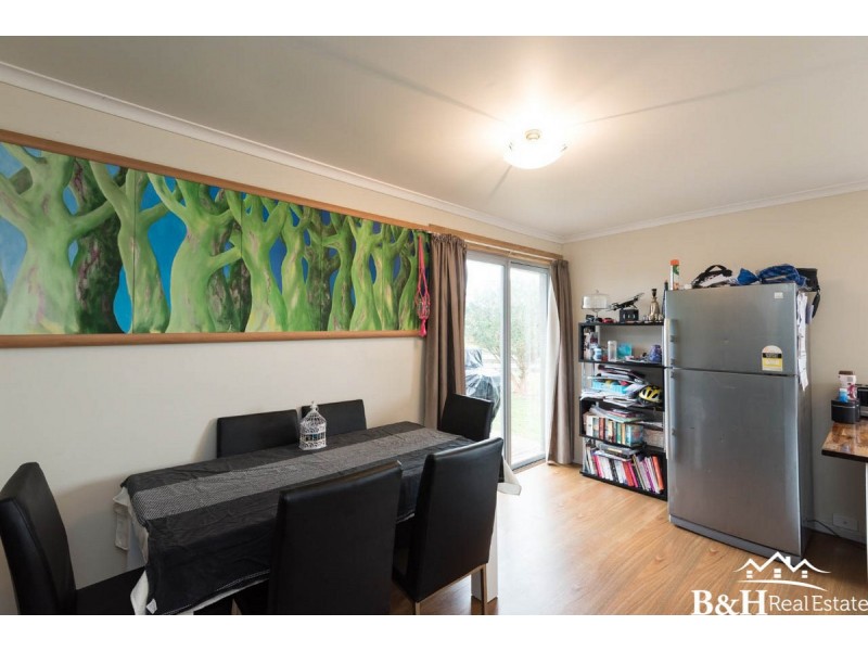 24 Winter Avenue, Upper Burnie TAS 7320